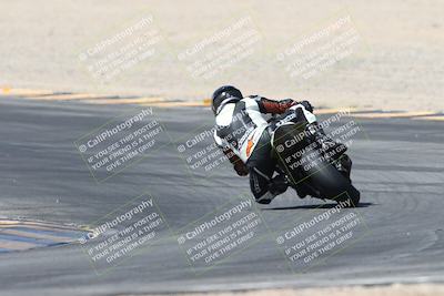 media/Apr-20-2025-CVMA (Sun) [[39090e8767]]/Race 16-Formula Middleweight/